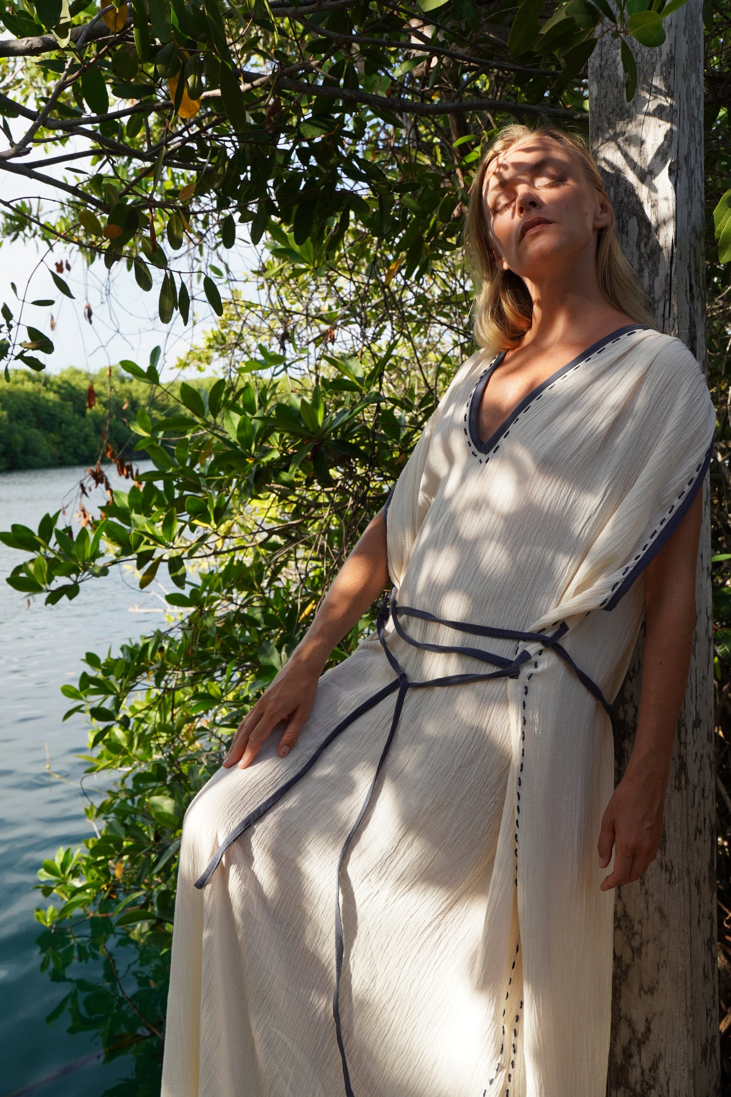 Alma Dress