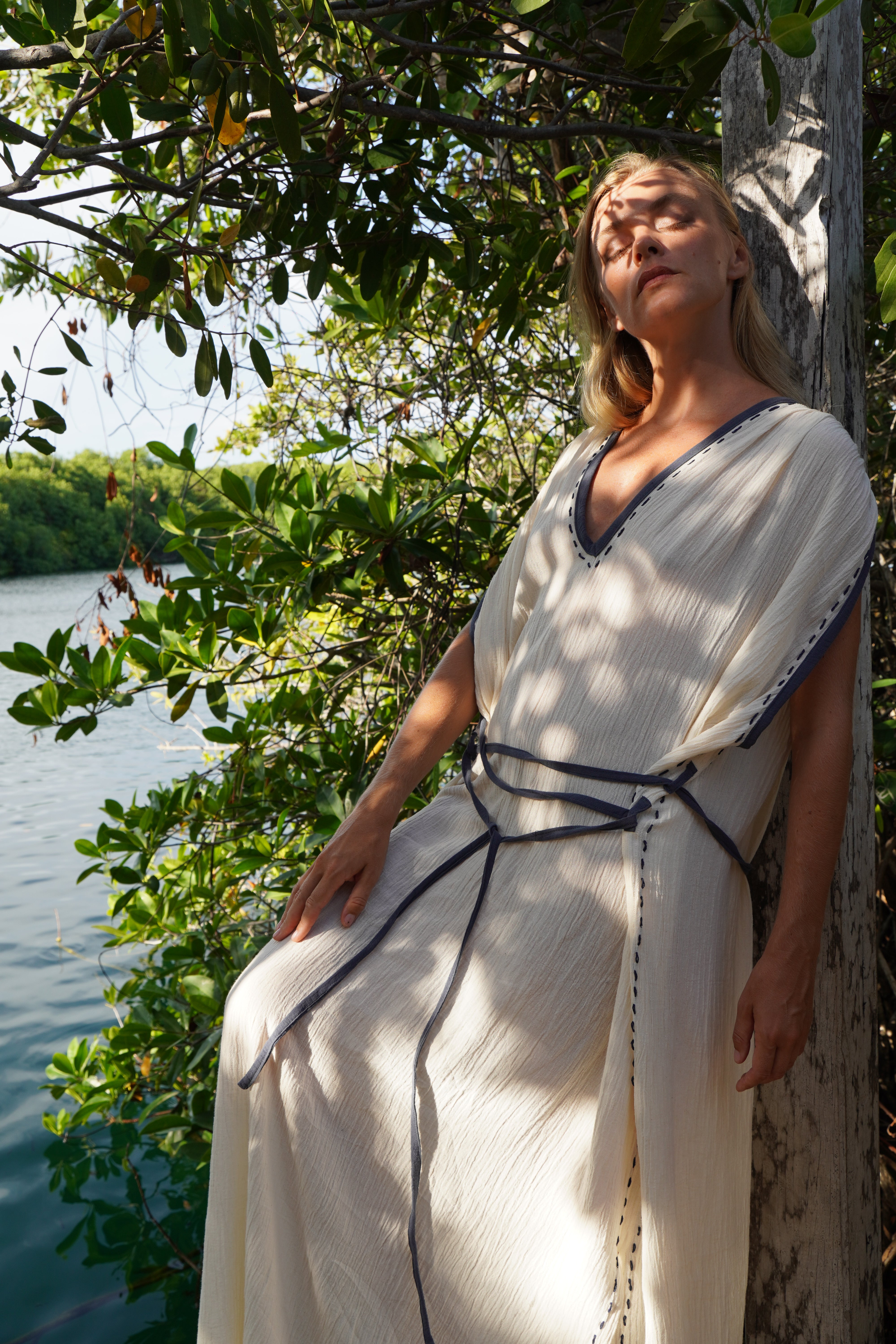 Alma Dress